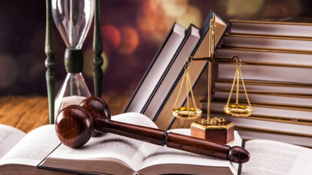 بهترین وکیل کیفری و ملکی در تهران